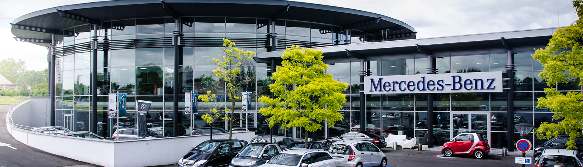 Concession SAGA Mercedes-Benz situé à Villeneuve d'Ascq - Lille