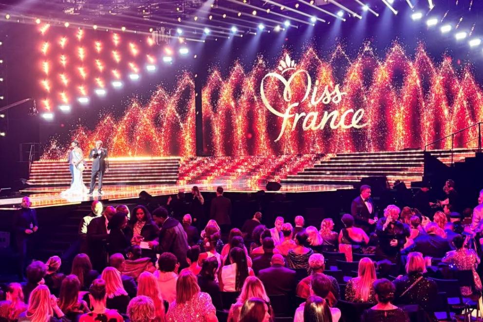 Toys Motors renouvelle son partenariat avec l'élection Miss France 2025 | Election Miss France 2025 en partenariat avec Toyota Toys Motors