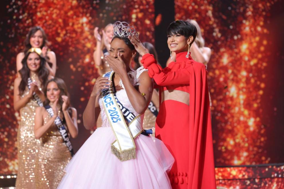 Couronnement de Miss France 2025 en partenariat avec Toys Motors